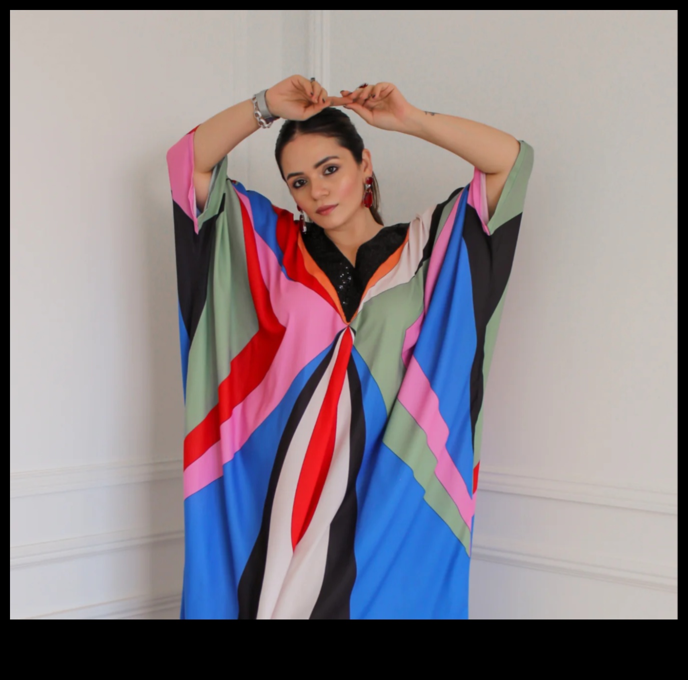 Glamour Galore Gazette: Μείνετε ενημερωμένοι για την κορυφή των τάσεων