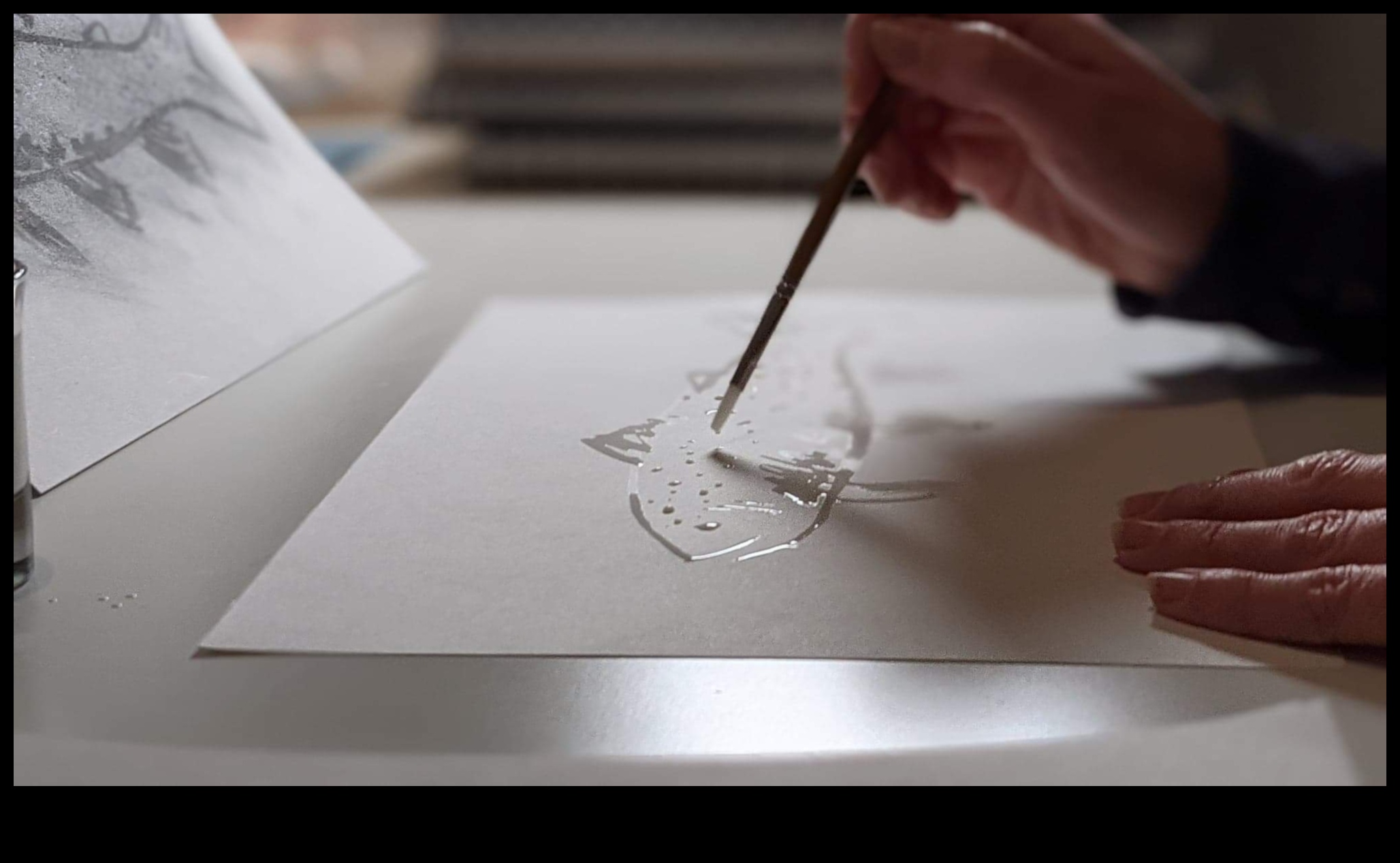 Εργαστήρι Άνθρακα: Εξερευνώντας Τεχνικές για Καλλιτεχνική Μαεστρία