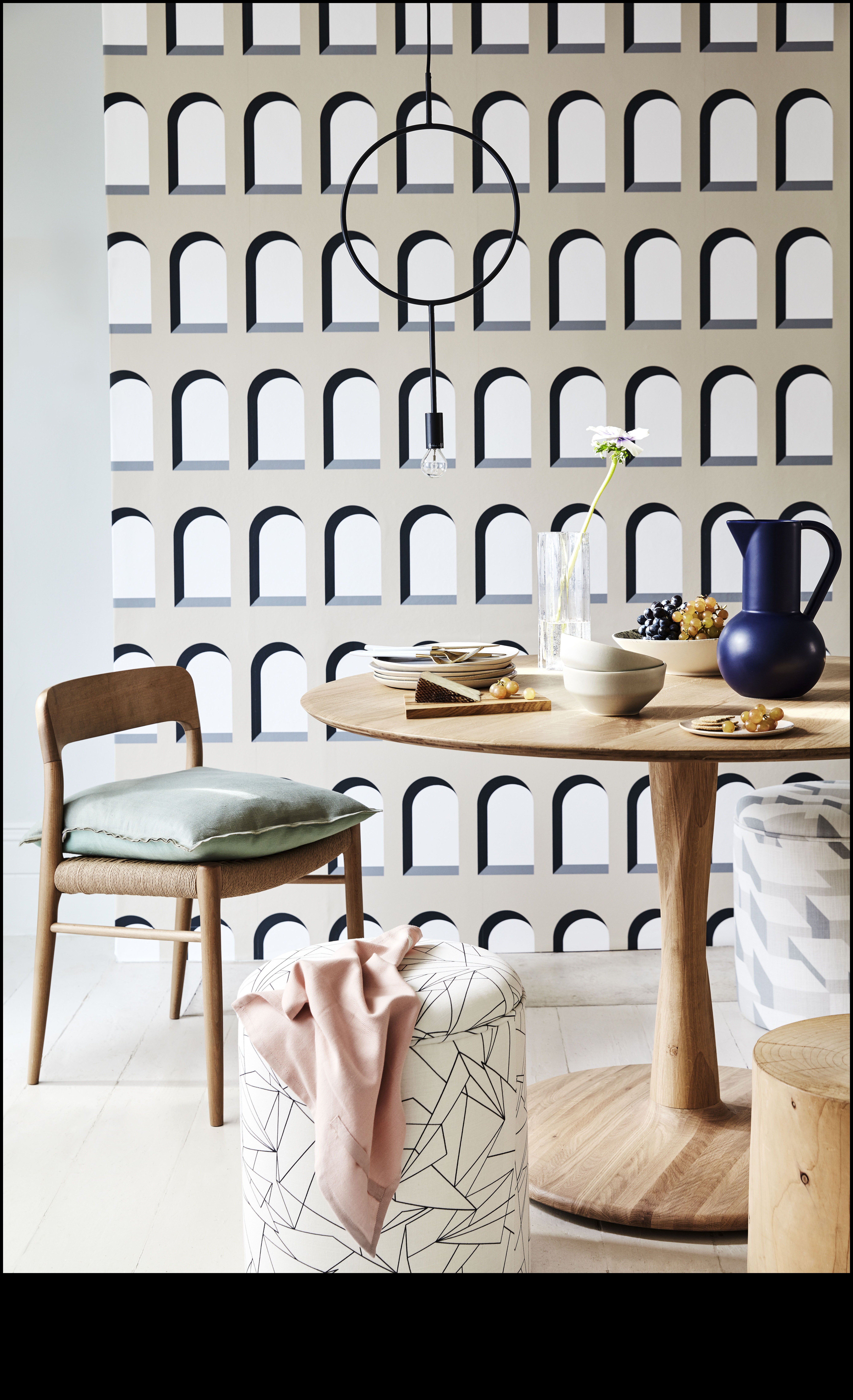 Μπορείτε να προτείνετε δημιουργικούς τρόπους χρήσης γεωμετρικών μοτίβων στη διακόσμηση του σπιτιού;