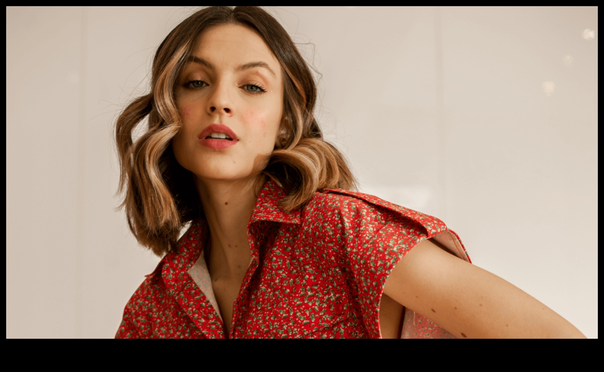 Καθημερινή Κομψότητα: Αναβαθμίστε τις εμφανίσεις με τις μοντέρνες επιλογές του σήμερα