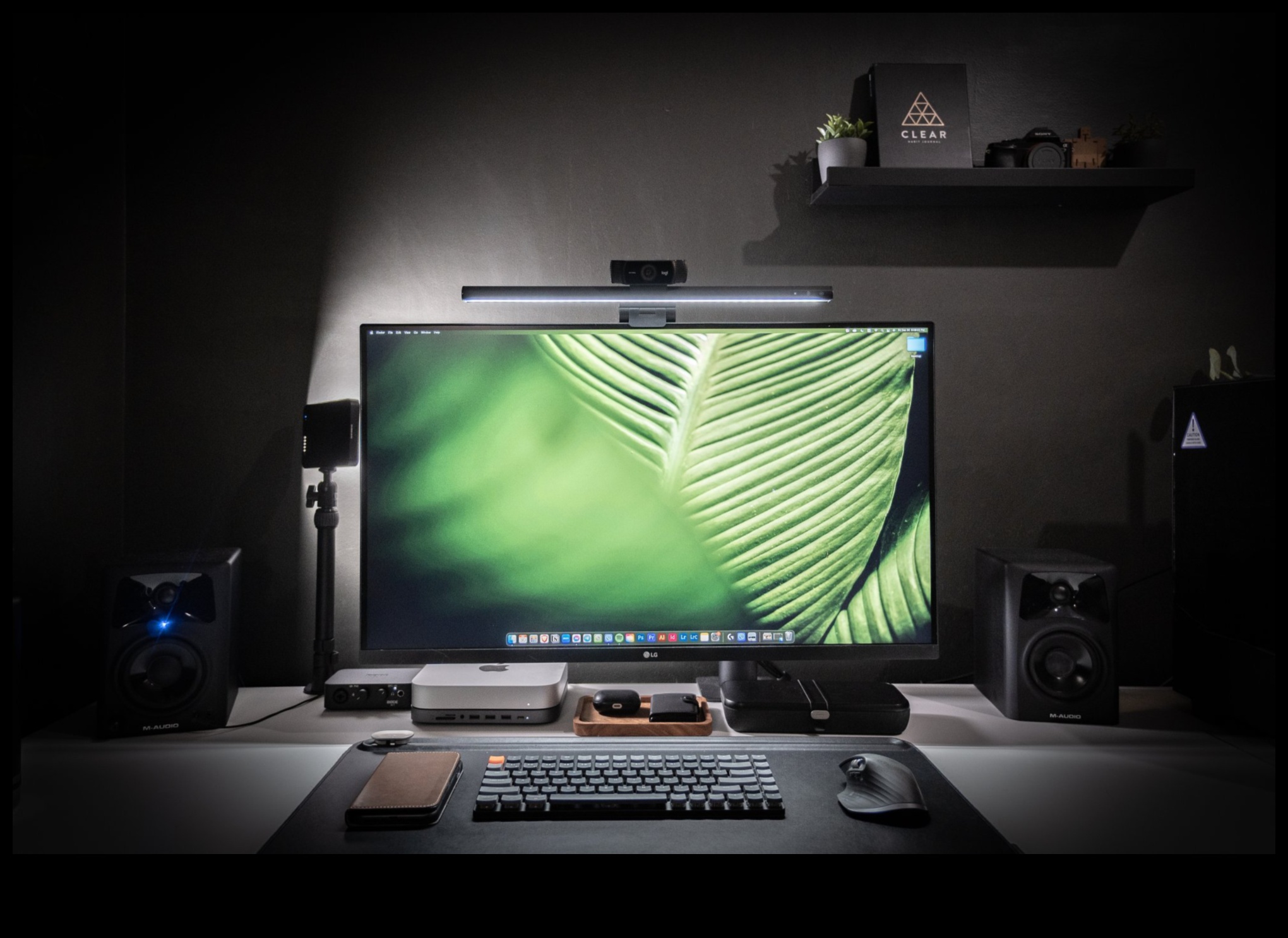 Τεχνικός Μινιμαλισμός: Κομψές οθόνες με καθαρά σχέδια για μοντέρνους χώρους