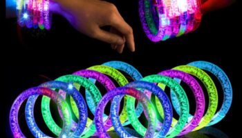 Φωτεινοί σύνδεσμοι: Συνδέστε το στυλ σας με τα βραχιόλια μας με λαμπερούς συνδέσμους