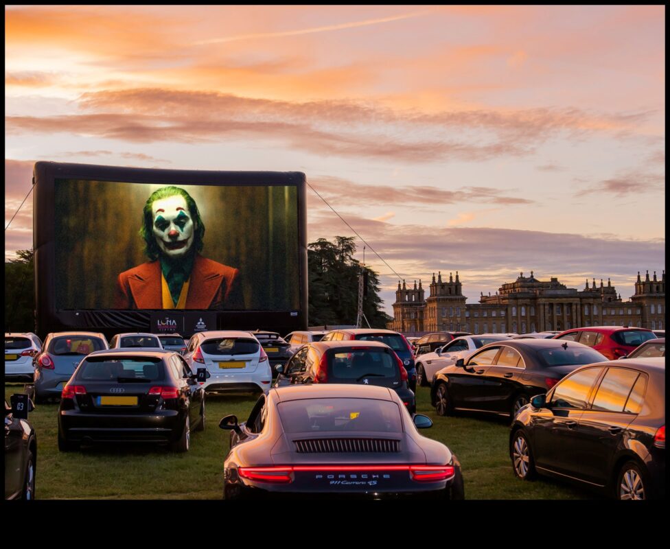 Ψυχαγωγία Drive-In: Ηλεκτρονικά βίντεο στο αυτοκίνητο για κινηματογράφο στο δρόμο